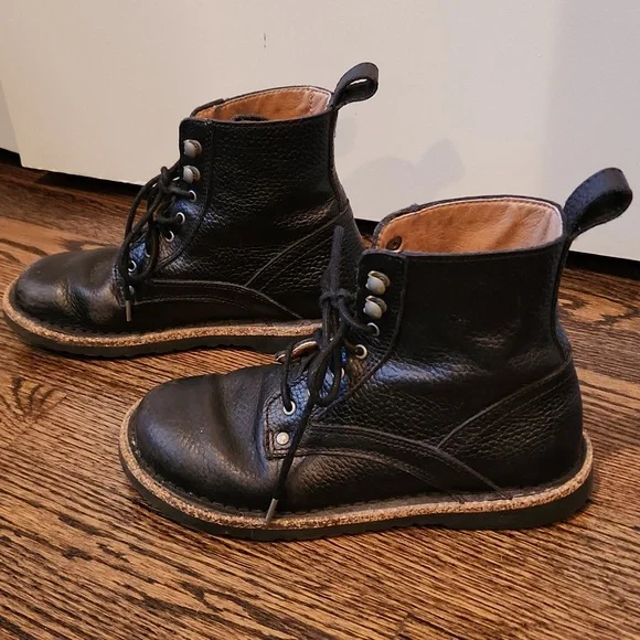 Black Leather Lace-Up Boots - Picture 2 of 9